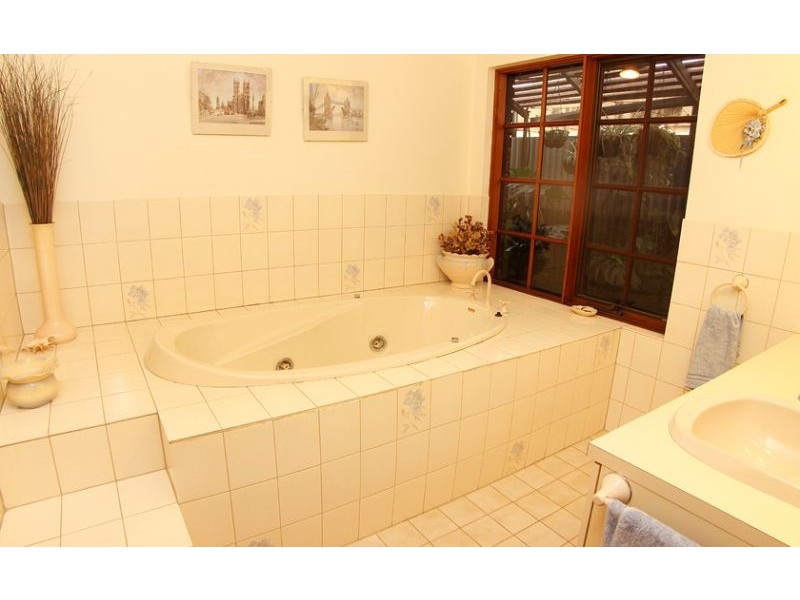 28 De Garis Drive, Mildura VIC 3500