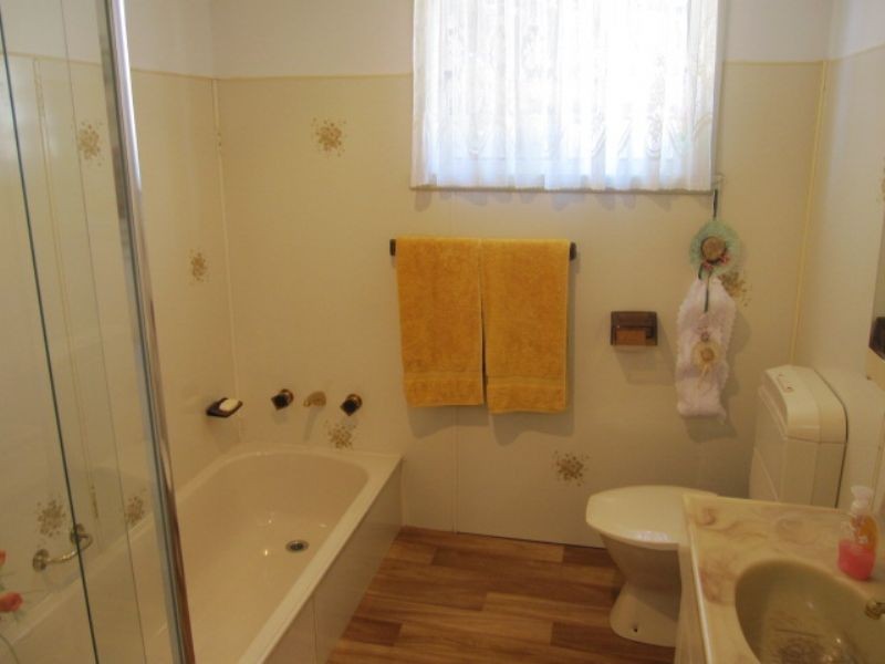 71 Benghazi Road, Robinvale VIC 3549