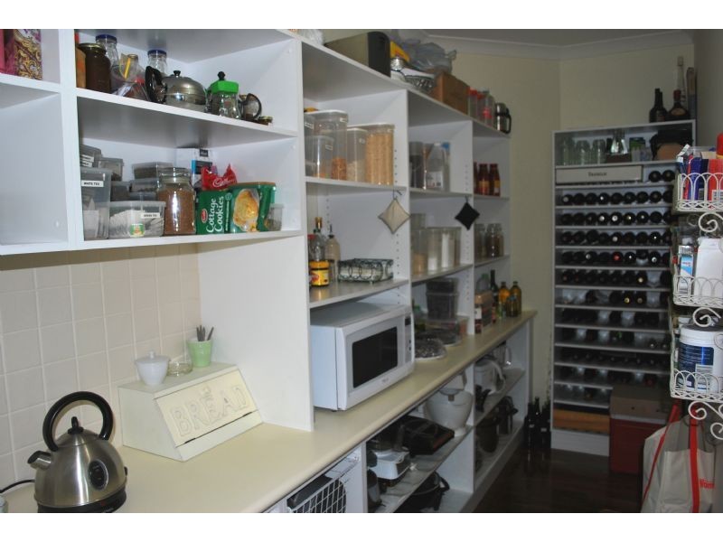 6 Wadsworth Drive, Gol Gol NSW 2738