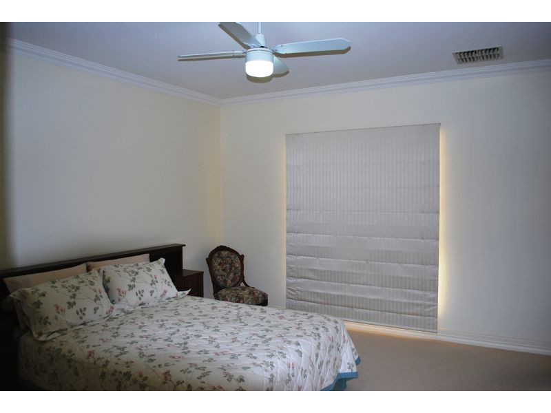 6 Wadsworth Drive, Gol Gol NSW 2738