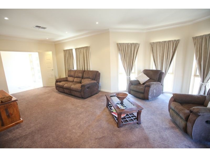 1264 Karadoc Avenue, Irymple VIC 3498