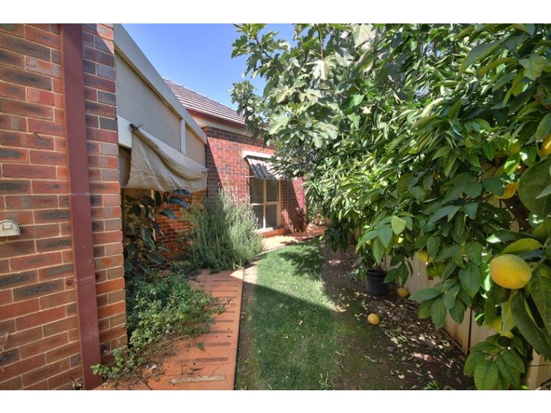 10/6-8 Sapphire Court, Mildura VIC 3500
