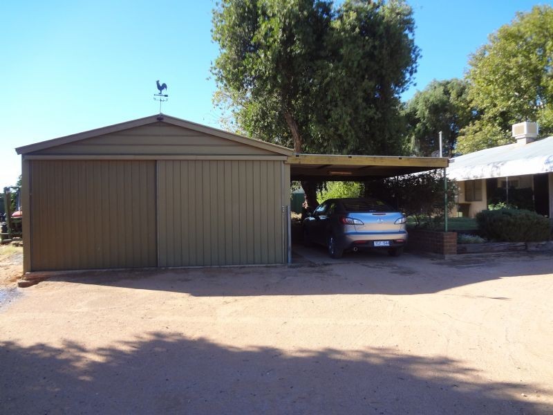 288 Tulloch Road, Red Cliffs VIC 3496