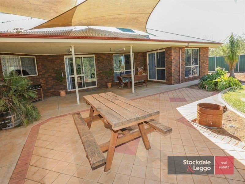 907 Coorong Avenue, Red Cliffs VIC 3496