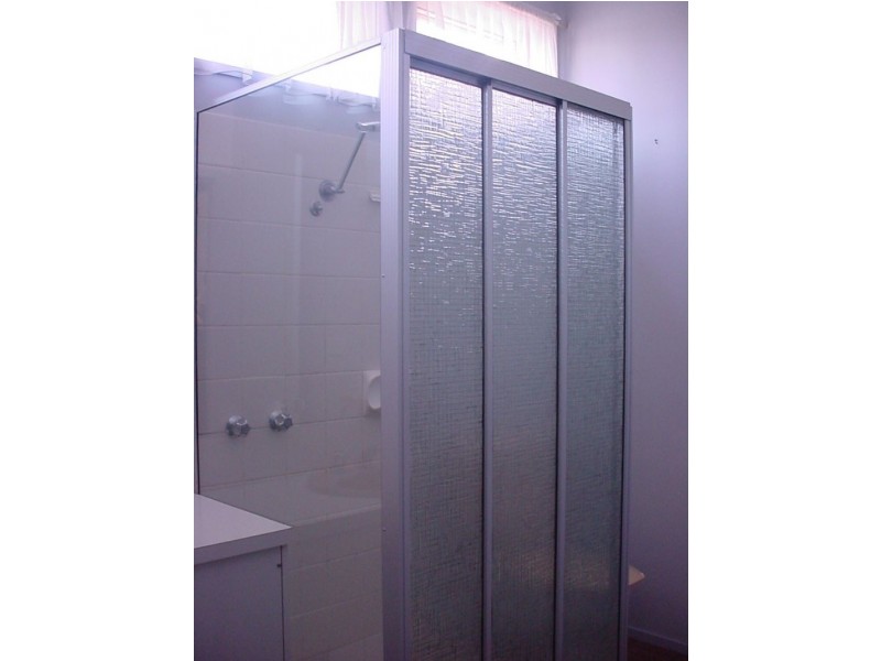 1/9 John Court, Irymple VIC 3498