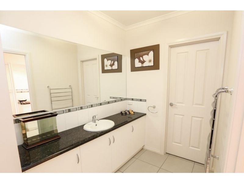 4 Orlando Court, Mildura VIC 3500