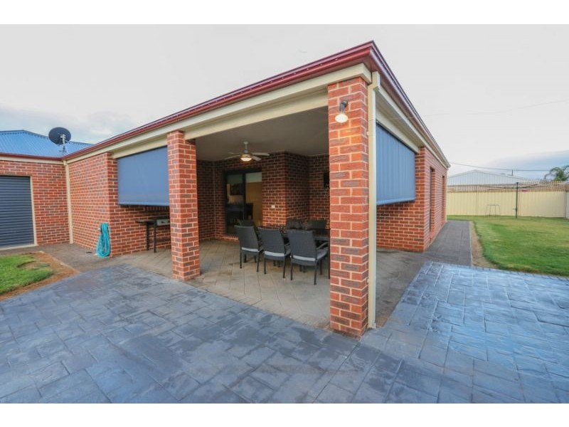 4 Orlando Court, Mildura VIC 3500