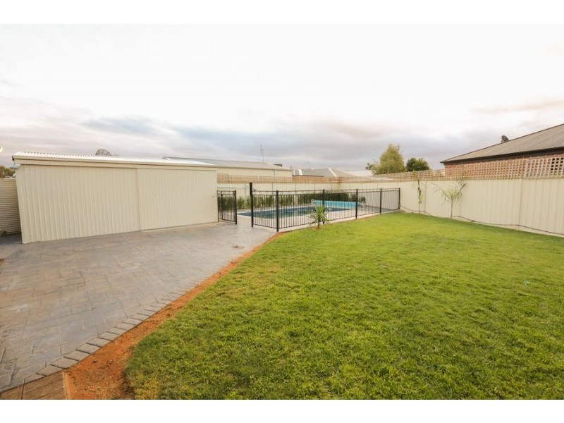 4 Orlando Court, Mildura VIC 3500