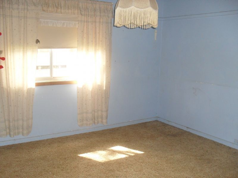 11 Main Street, Speed VIC 3488