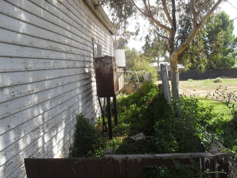 11 Main Street, Speed VIC 3488