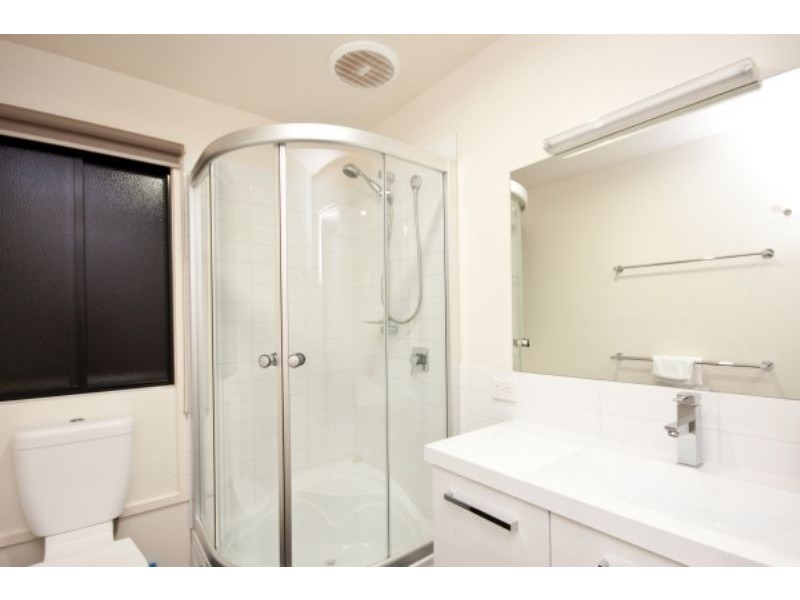 AURORA Houseboat, Mildura VIC 3500