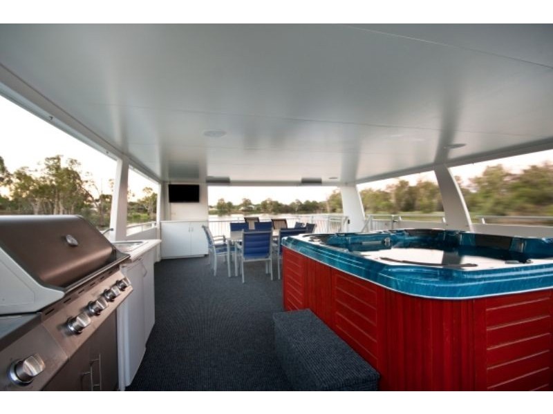 AURORA Houseboat, Mildura VIC 3500