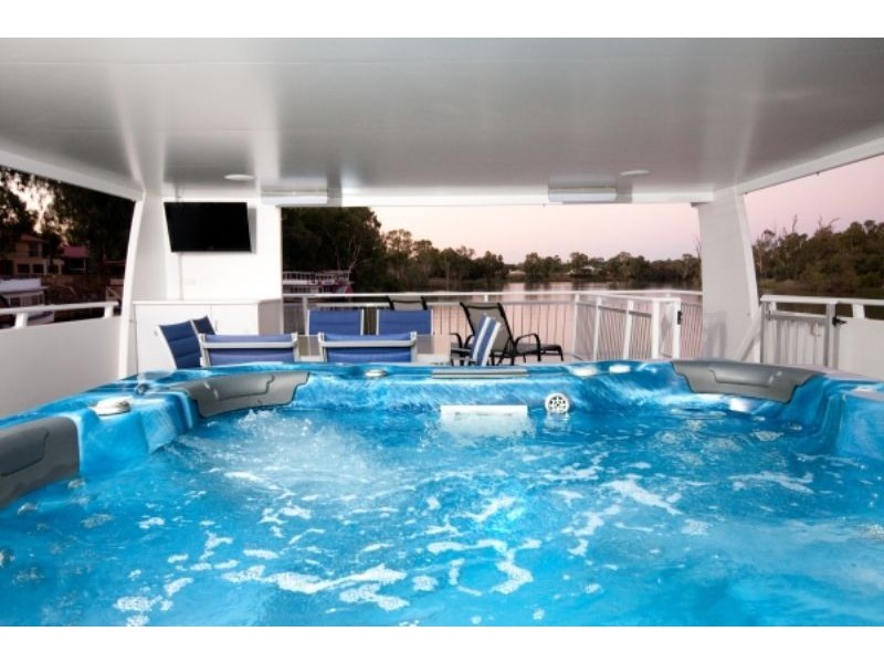 AURORA Houseboat, Mildura VIC 3500