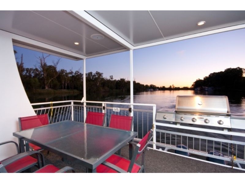 AURORA Houseboat, Mildura VIC 3500