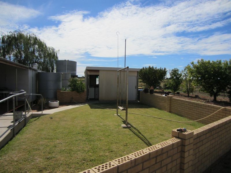 263 Paschendale Avenue, Merbein VIC 3505