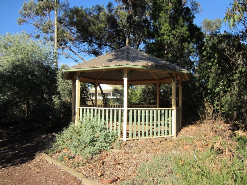 1350 Boonoonar Road, Colignan VIC 3494