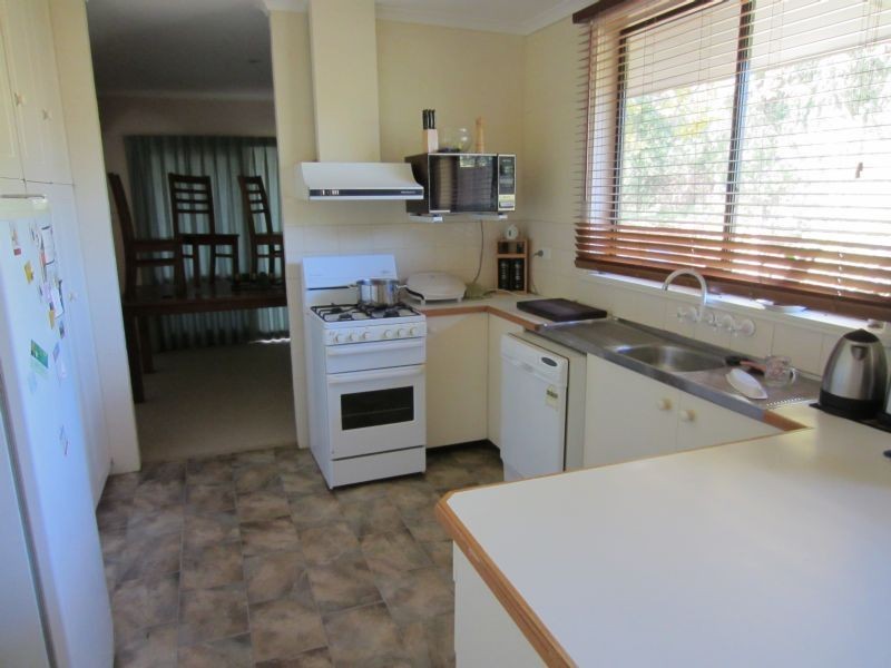 1350 Boonoonar Road, Colignan VIC 3494
