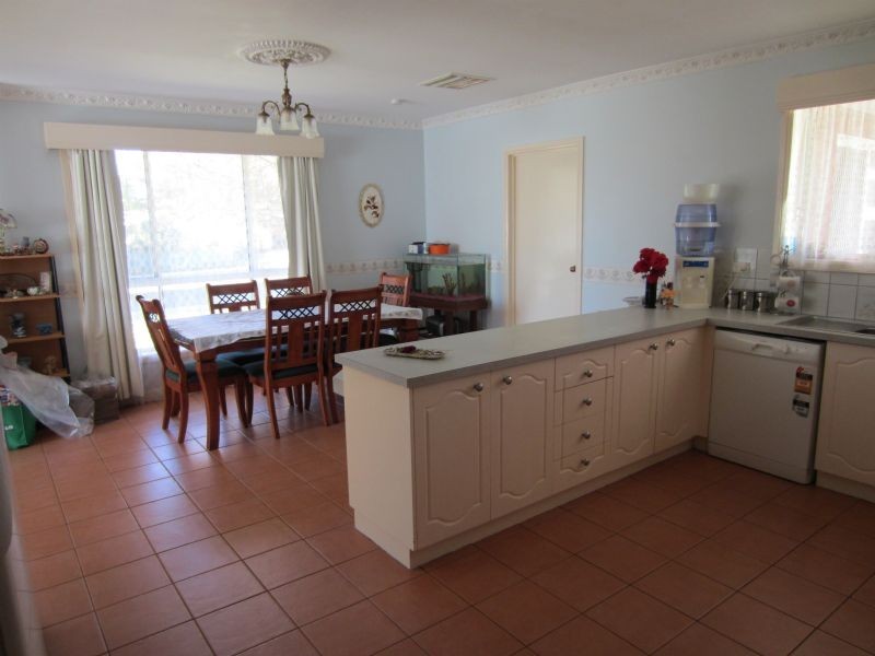 21 Semmens Crescent, Mildura VIC 3500