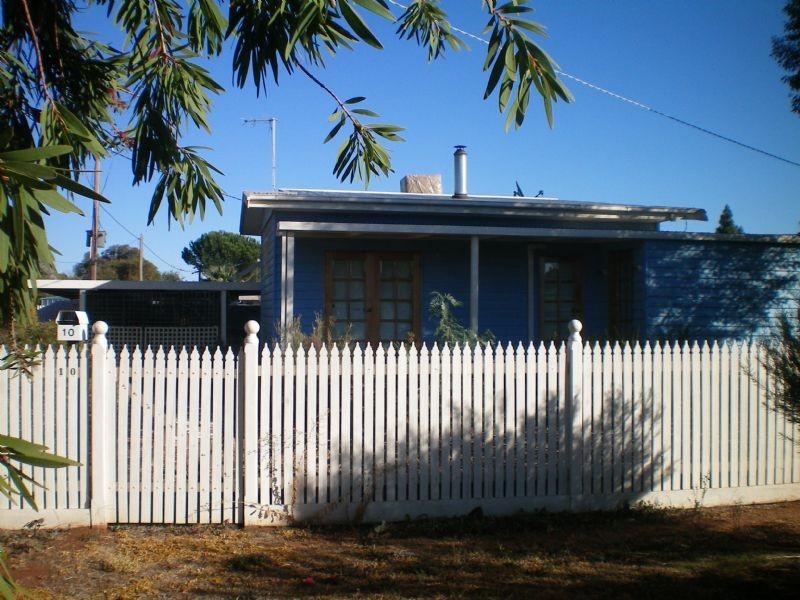 10 Pine Street, Red Cliffs VIC 3496