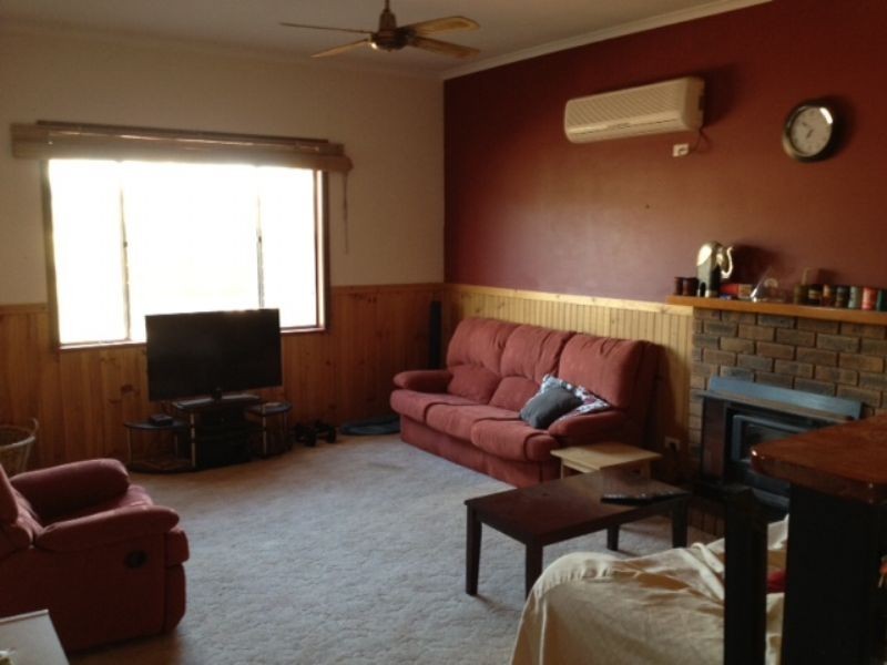 12 Fuller Street, Ouyen VIC 3490