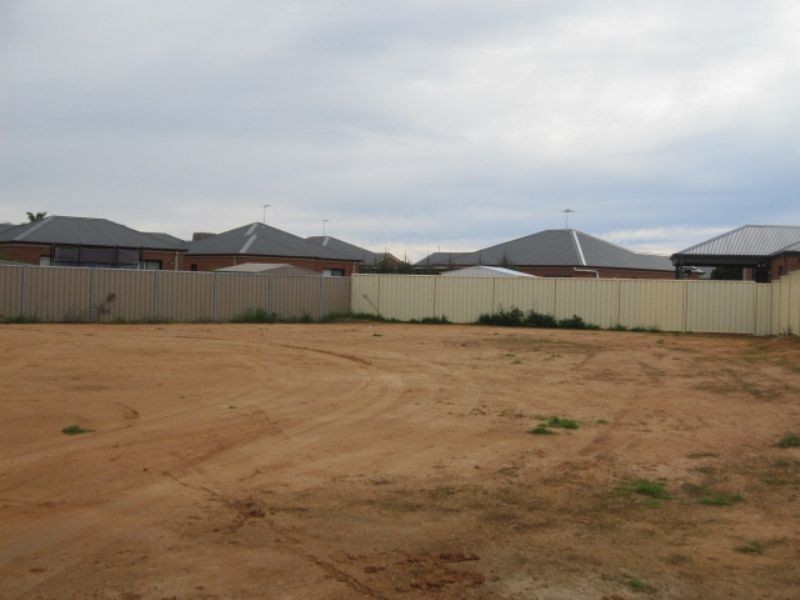 7 Oxley Court, Mildura VIC 3500