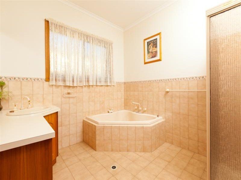 18 Rusticana Court, Mildura VIC 3500