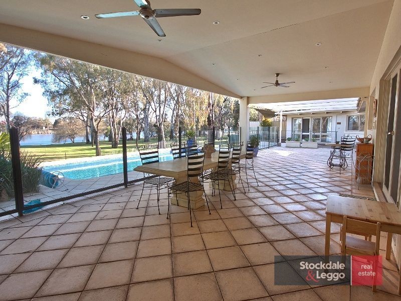 43 Carramar Drive, Gol Gol NSW 2738