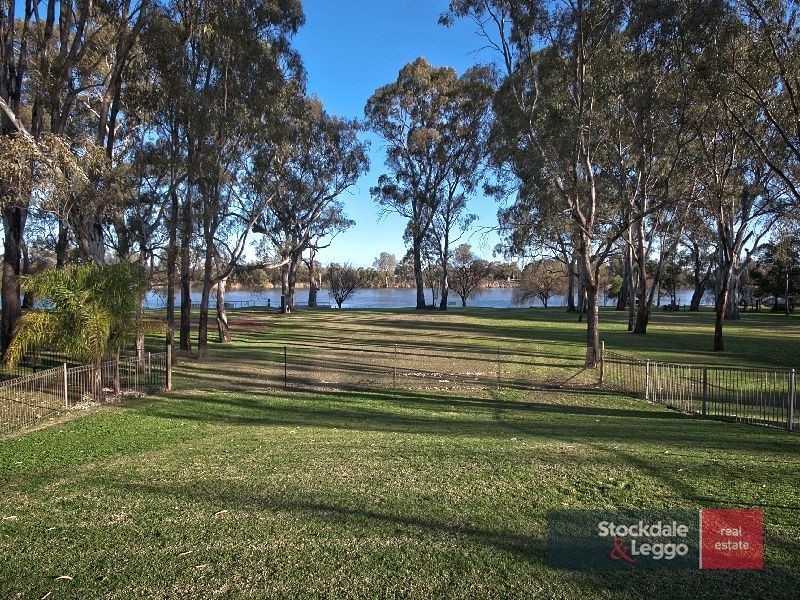 43 Carramar Drive, Gol Gol NSW 2738