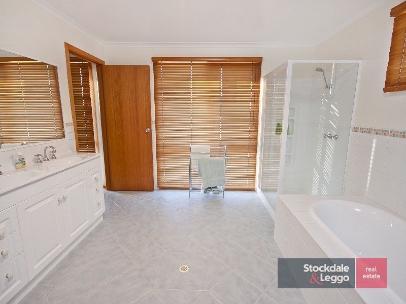 43 Carramar Drive, Gol Gol NSW 2738