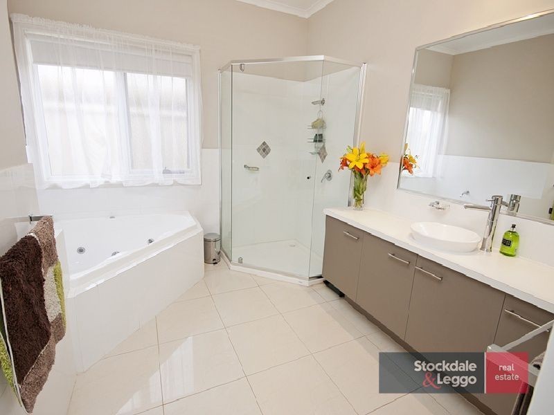 10 Marziano Drive, Mildura VIC 3500