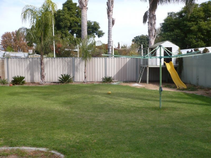 9 Mary Avenue, Mildura VIC 3500