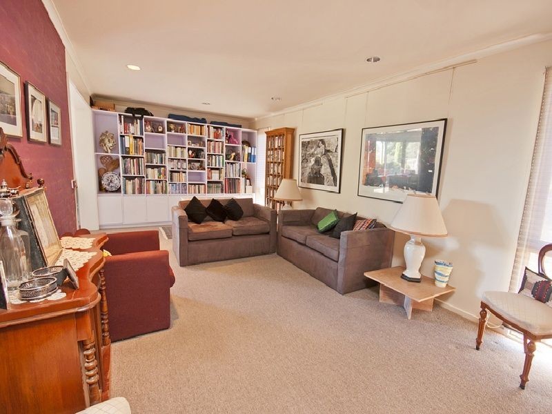 58 Ritchie Street, Ouyen VIC 3490