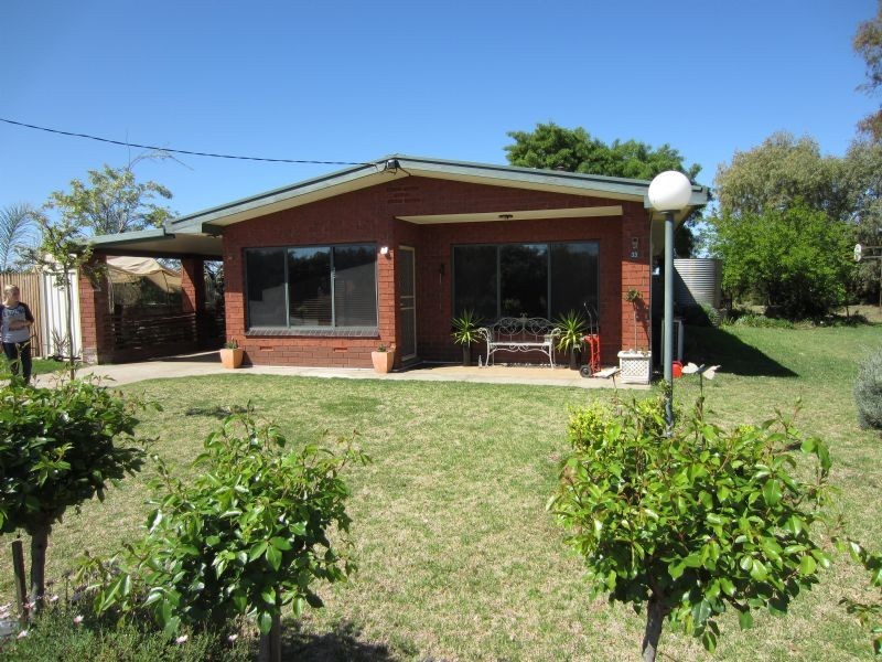 33 Cowanna Avenue South, Merbein South VIC 3505