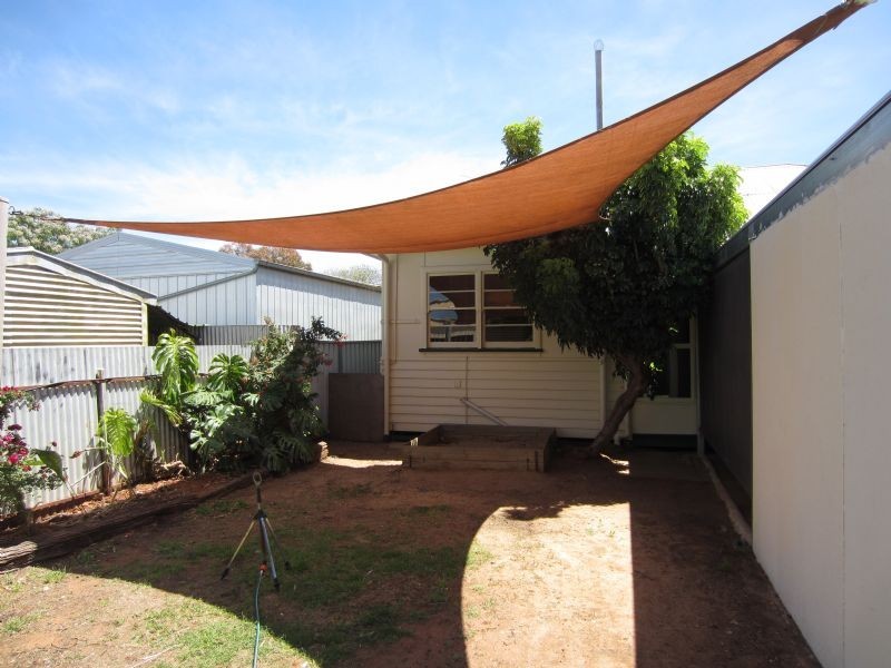 160 Almond Avenue, Mildura VIC 3500