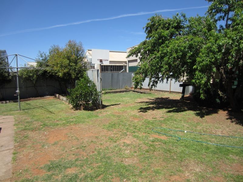 160 Almond Avenue, Mildura VIC 3500