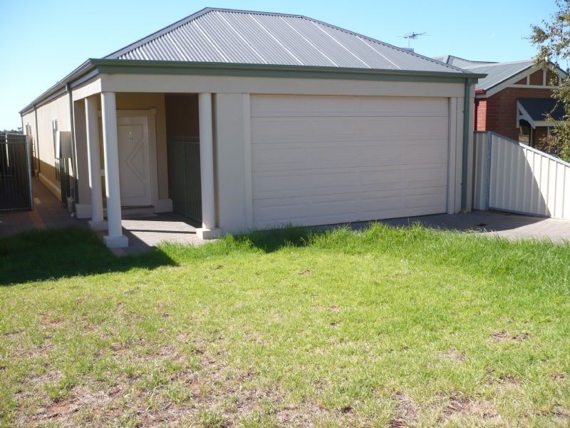 73b Summer Drive, Buronga NSW 2739