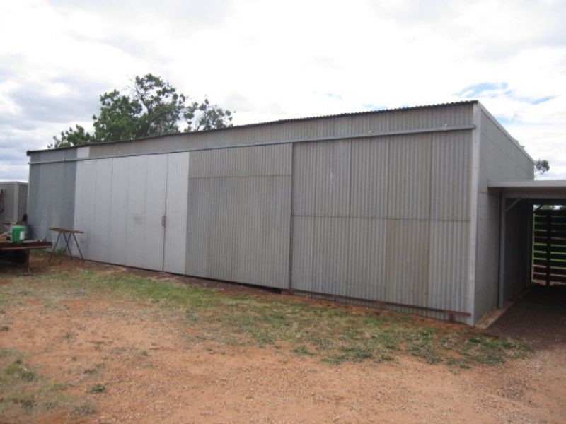 80 Shaggy Ridge Road, Robinvale VIC 3549