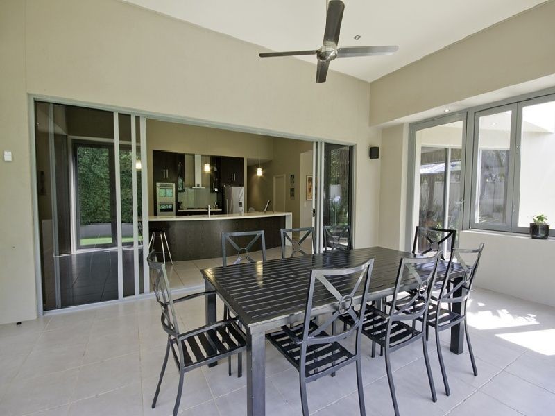 2 Champagne Court, Irymple VIC 3498