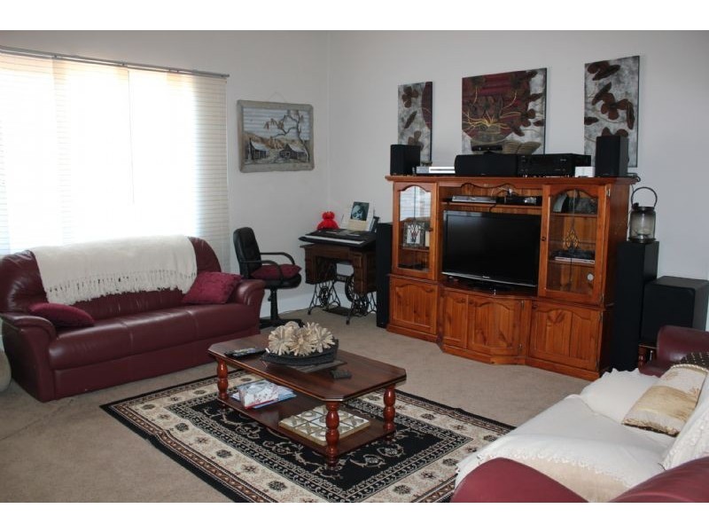 10 School Road, Dareton NSW 2717