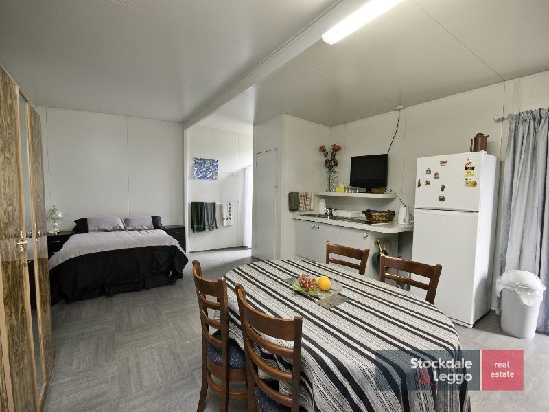 17 Koorlong Avenue, Nichols Point VIC 3501