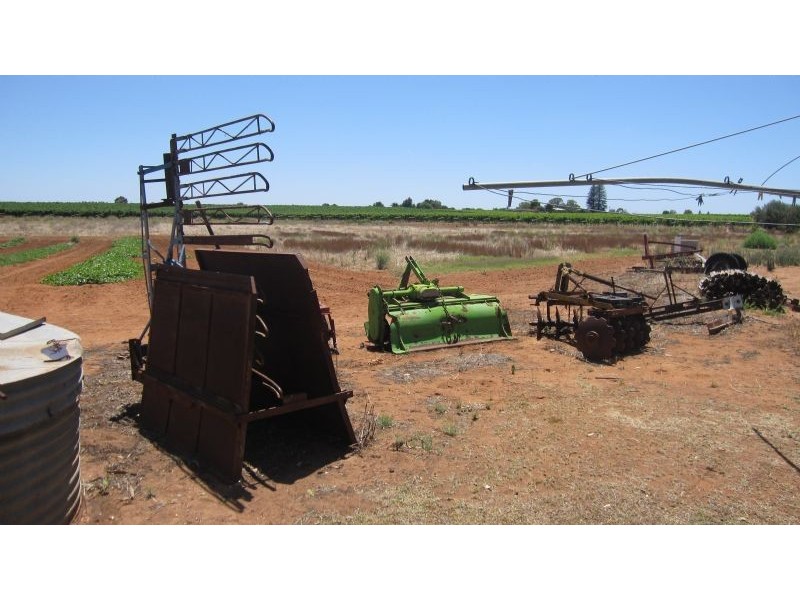 390 Westcliffs Avenue, Red Cliffs VIC 3496