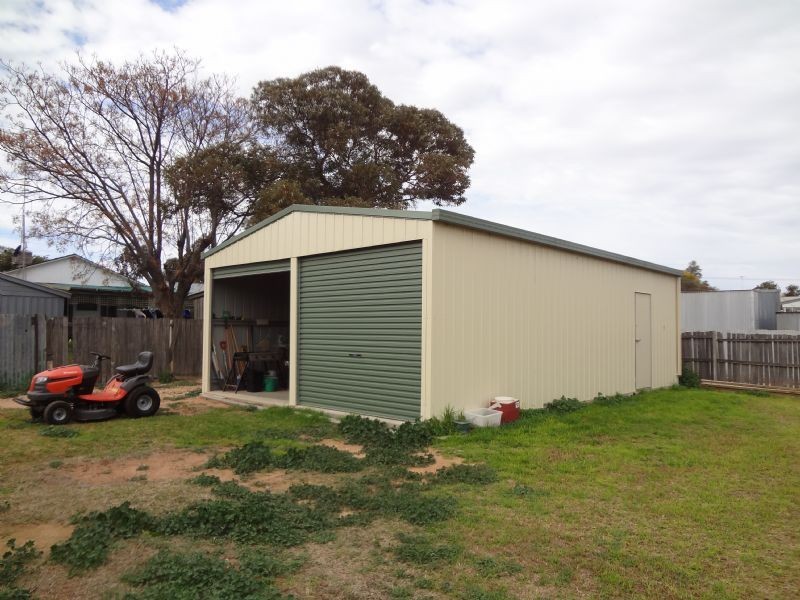 1 Vine Court, Ouyen VIC 3490