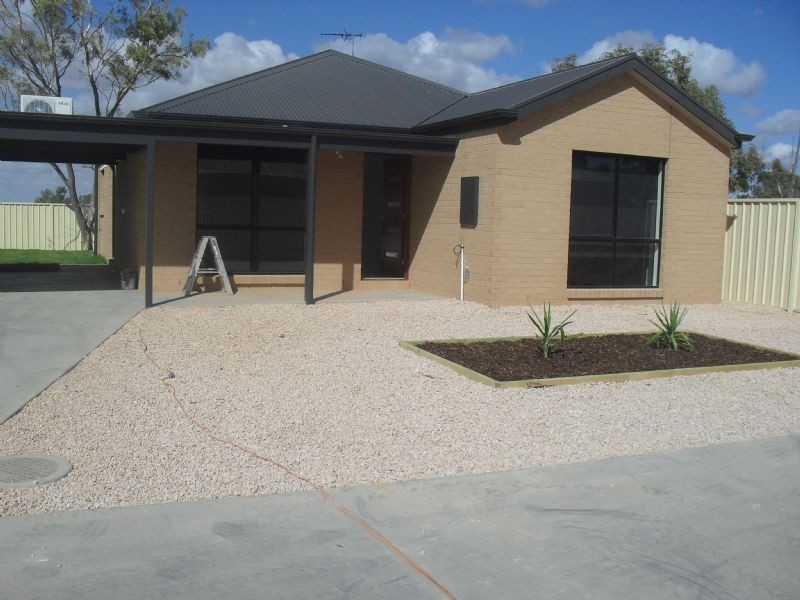 9/2724 Fourteenth Street, Irymple VIC 3498