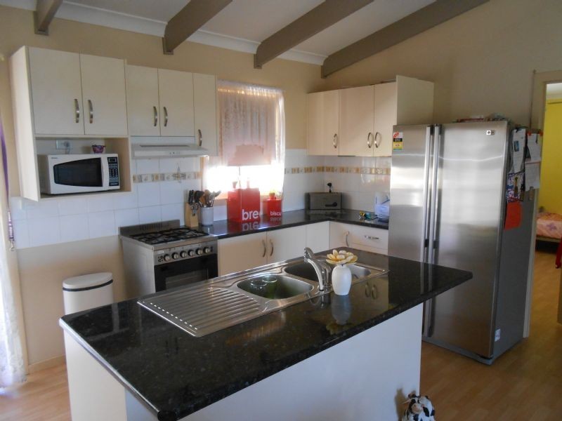 5/498 Sturt Hwy (Sun. Holiday Park), Mildura South VIC 3501