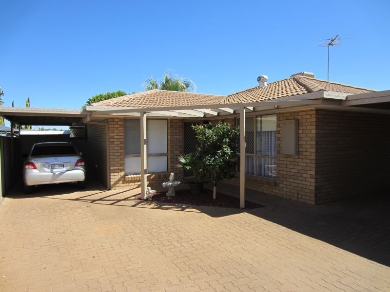 2/21 Etherington Drive, Mildura VIC 3500