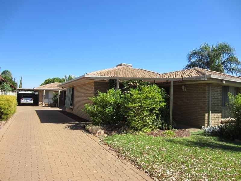 2/21 Etherington Drive, Mildura VIC 3500