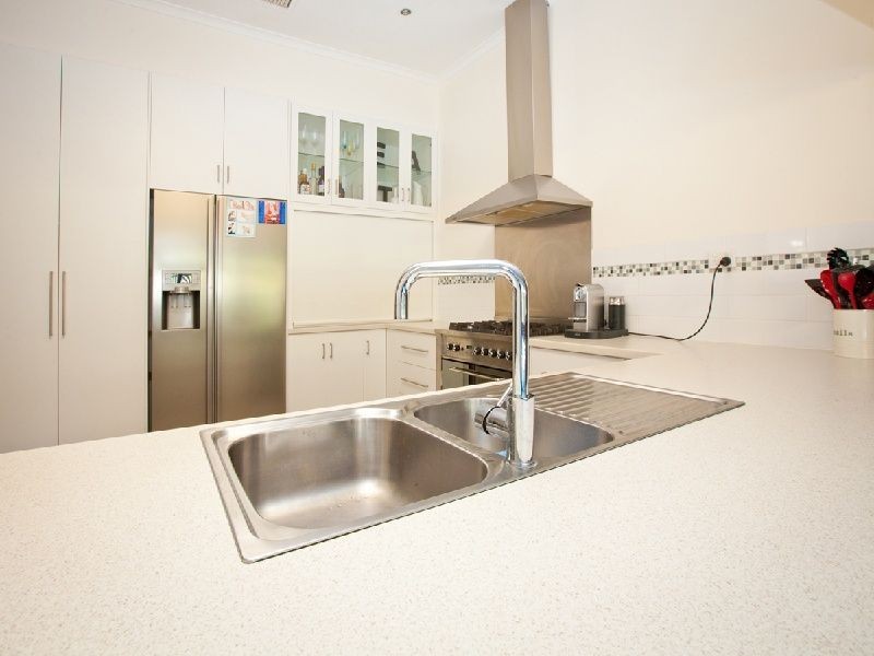 17 LeAmon Avenue, Mildura VIC 3500