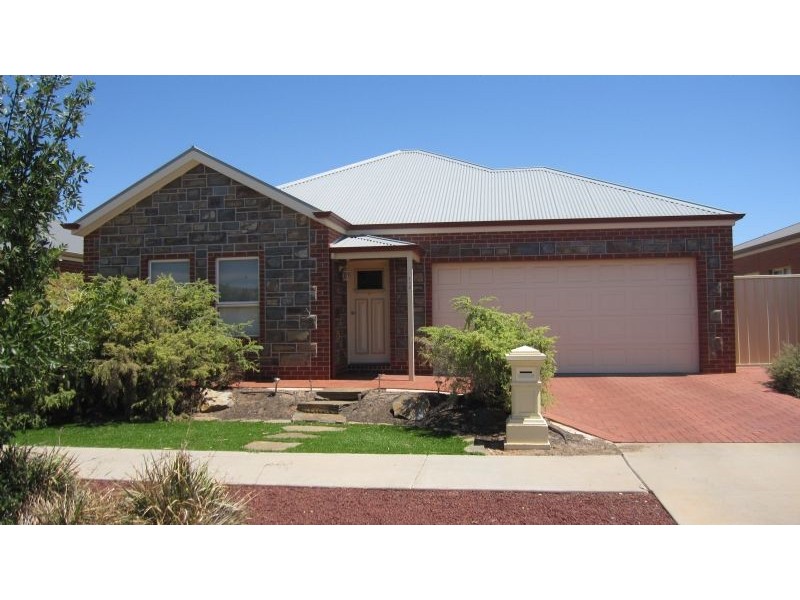 525 Walnut Avenue, Mildura VIC 3500