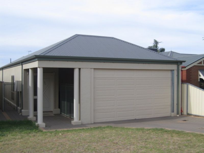 73B Summer Drive, Buronga NSW 2739