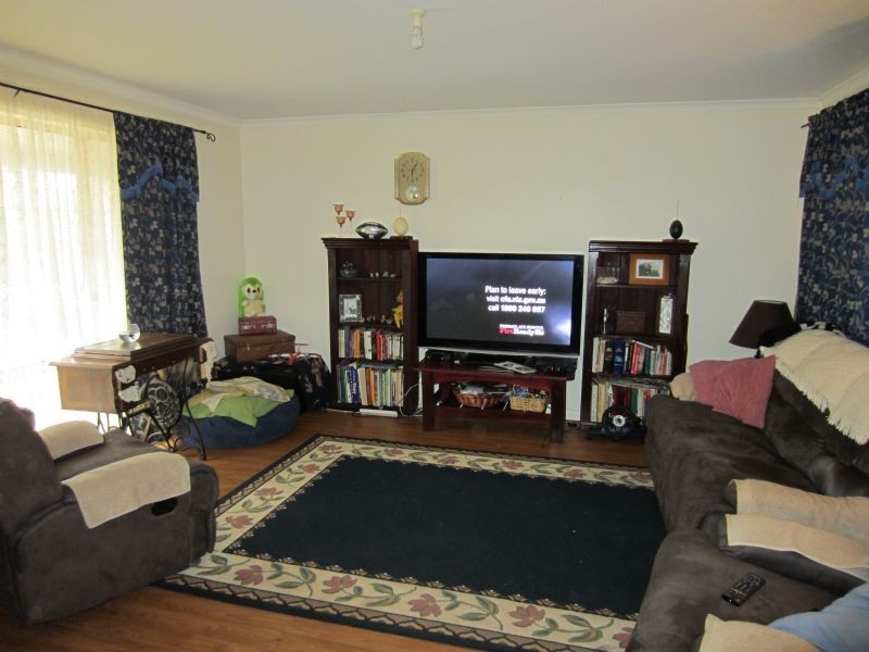 52 Main Avenue North, Merbein VIC 3505